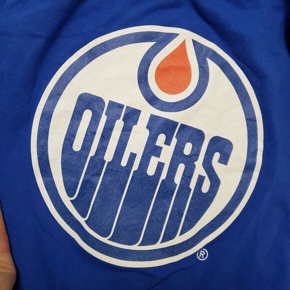 Oilers / McDonald's Employee Game Day Oilers game day Big Mac shirt - Picture 5 of 12